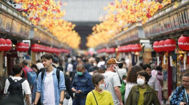 Jepang Cinta Uang Turis, tapi Muak dengan Kelakukannya