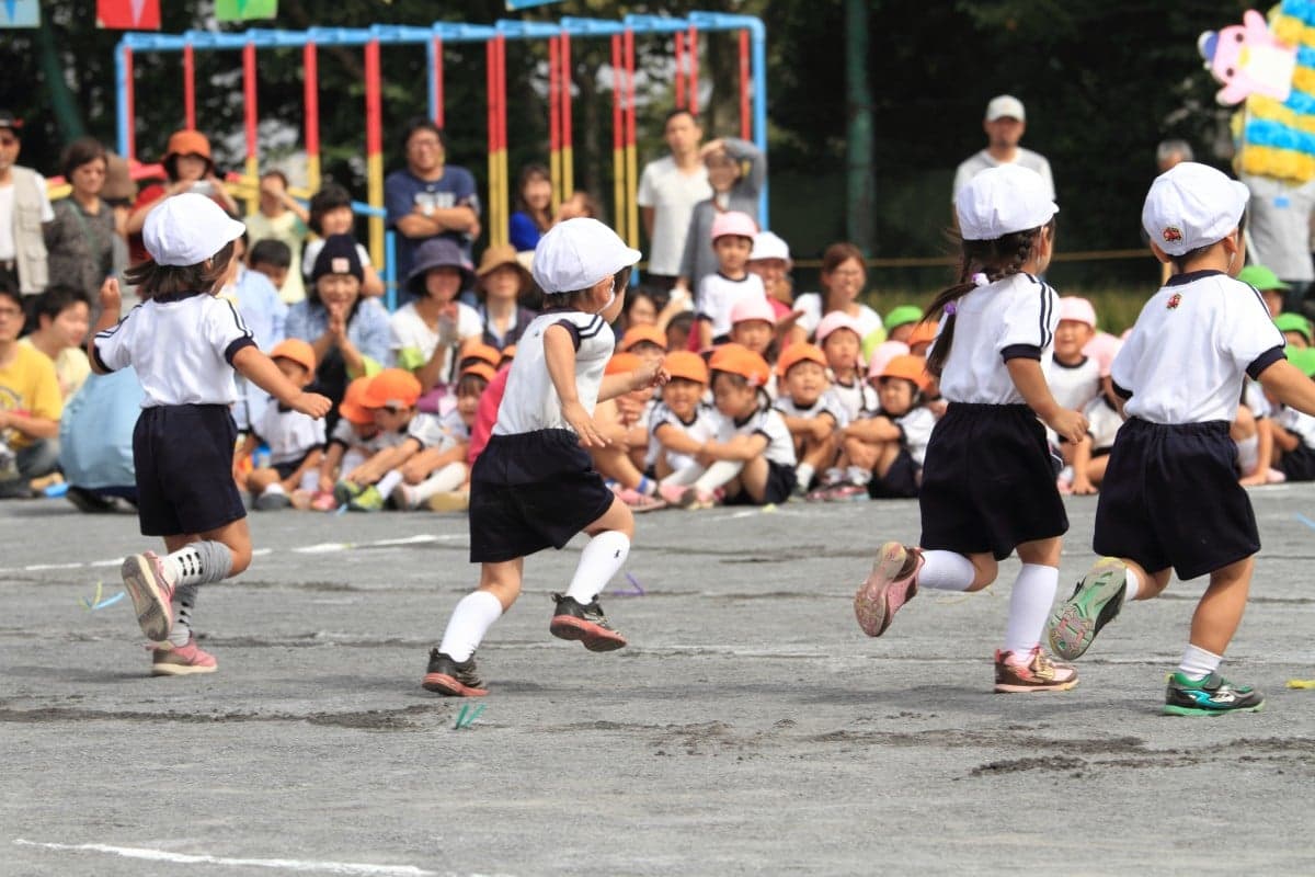 SD di Jepang Tengah Adakan Festival Olahraga Bergaya Prasejarah