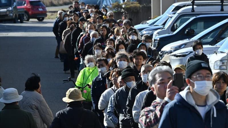 Penggalangan Dana bagi Masyarakat Korban Gempa di Jepang tengah