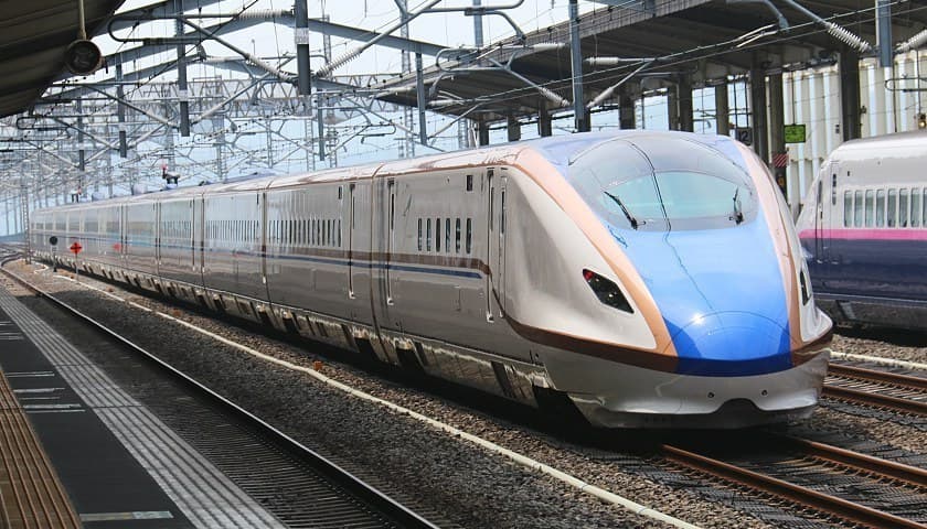 Perpanjangan Hokuriku Shinkansen Mulai Beroperasi