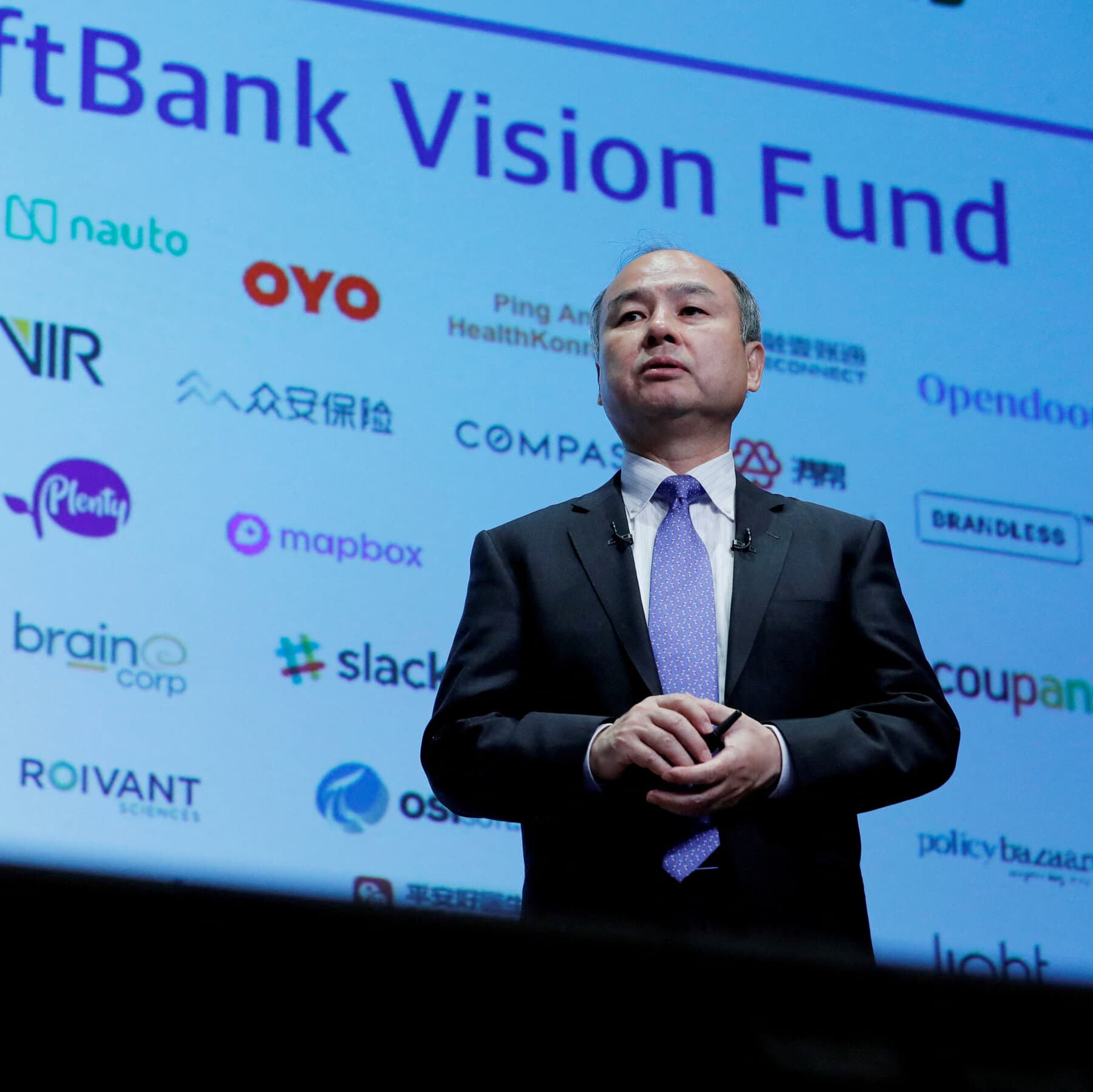 SoftBank Group Akan Luncurkan Bisnis Bantuan Medis AI