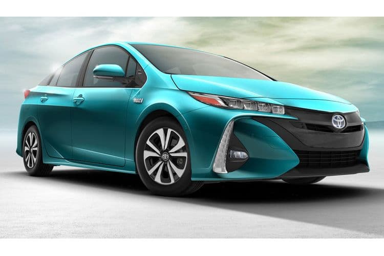 Toyota Siapkan Baterai Mobil Listrik Canggih, Cukup Isi 10 Menit Siap Pakai