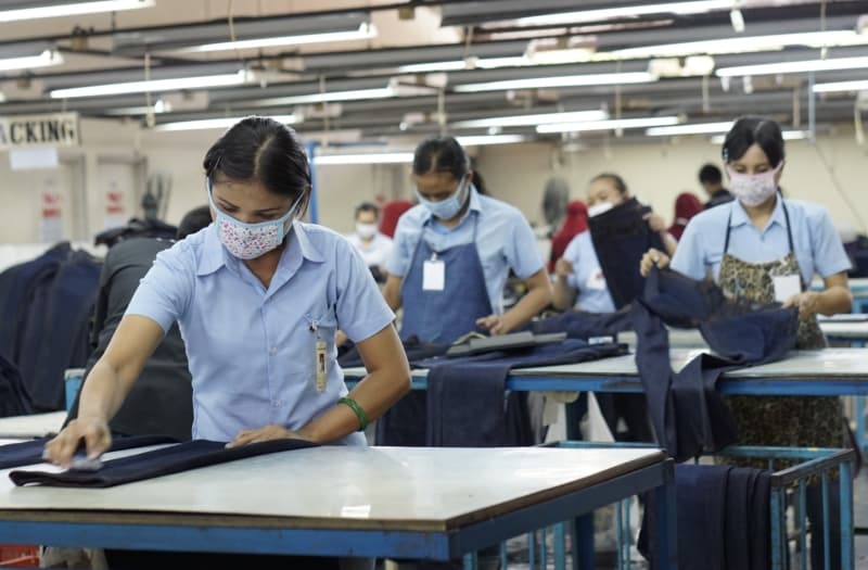 Jepang Catat Rekor 2,3 Juta Pekerja Asing pada 2024