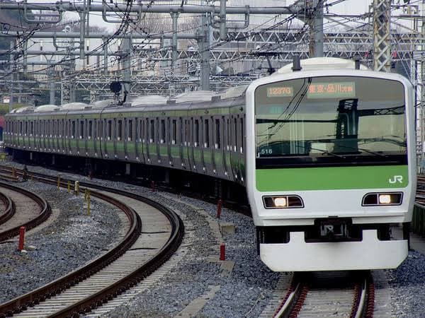 Unik! Siswa di Jepang Bisa Naik Kereta Gratis Saat Masa Ujian Masuk Sekolah