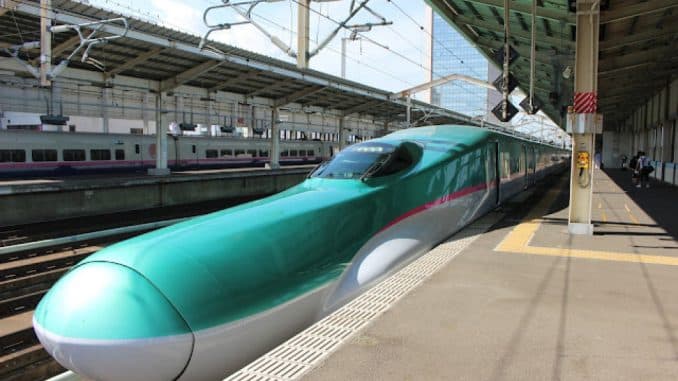 Sebagian Besar Layanan Shinkansen Dimulai Kembali pada Rabu