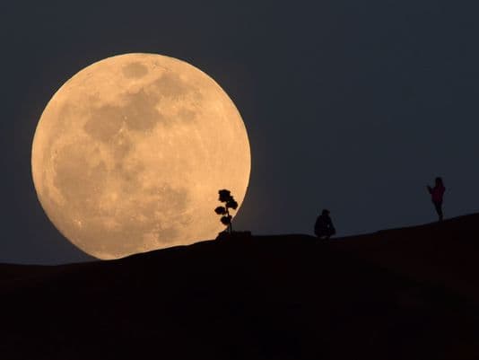 Fenomena Super Blue Blood Moon menghebohkan masyarakat dunia