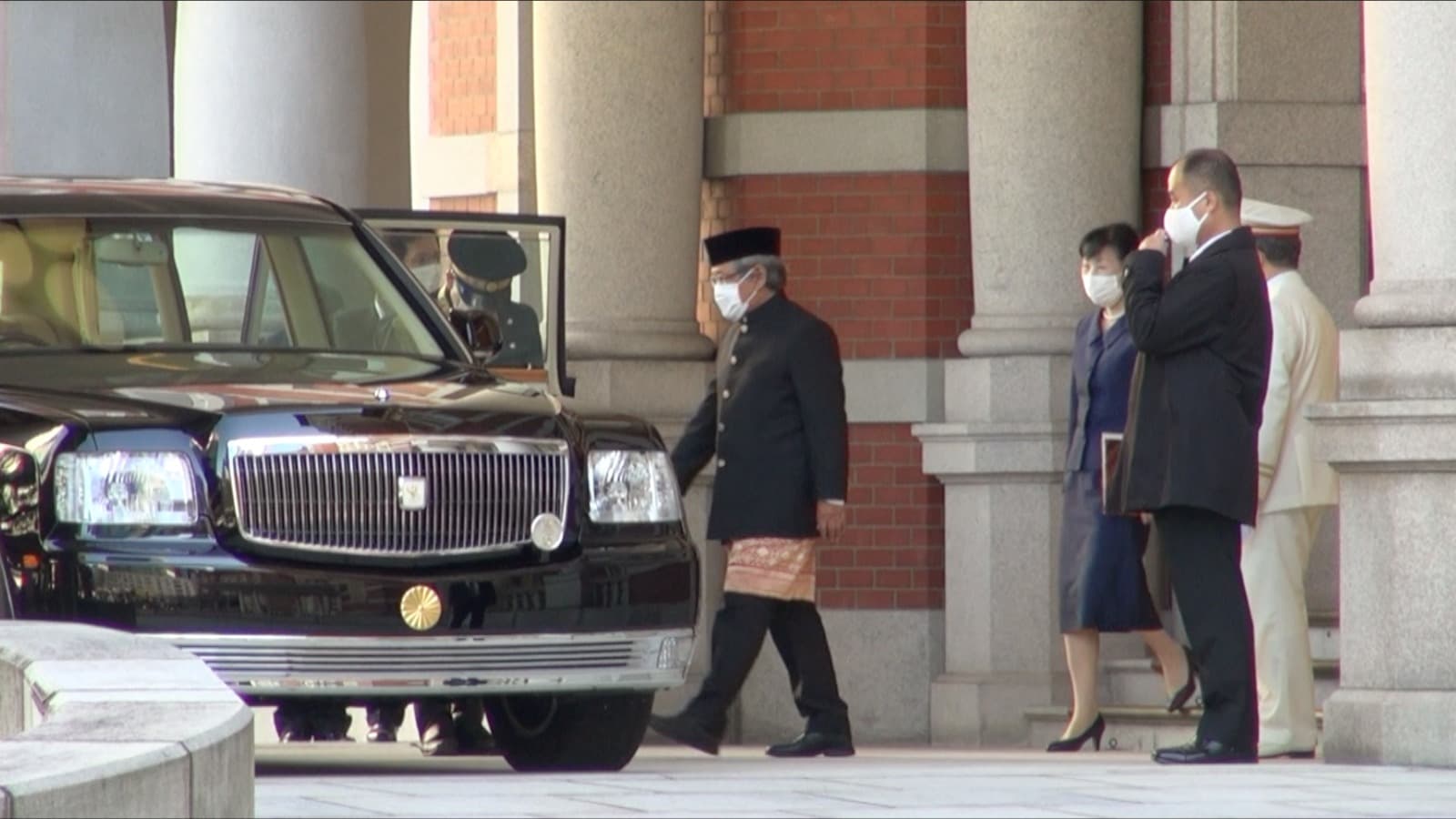 Dubes RI Untuk Jepang Heri Akhmadi Menyerahkan Surat Kepercayaan Kepada Kaisar Naruhito