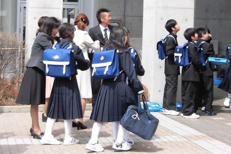 Seluruh SD dan SMP Negeri di Wajima Dibuka Kembali