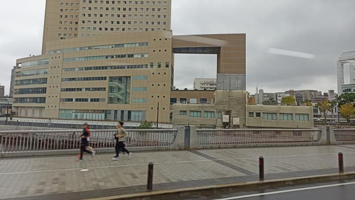 Melihat TOD di Kawasan Reklamasi Yokohama, Ada Stasiun dalam Mal