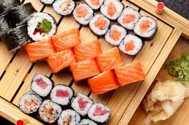 Sushi Makanan Khas Jepang