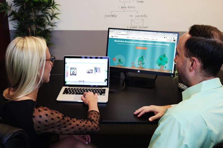 Bisnis Dropshipping: Cara Menjalankan Sampai yang Paling Laris