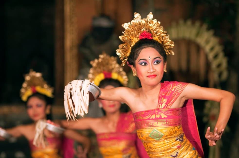 Keberagaman Budaya Indonesia dan Contohnya