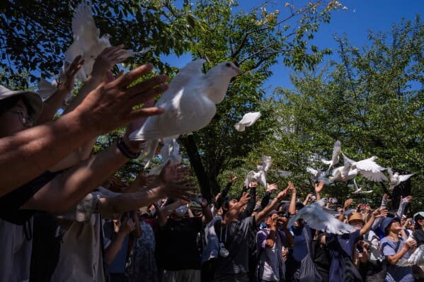 80 Tahun Penyerahan Jepang dalam Perang Dunia II: Refleksi, Kontroversi, dan Warisan yang Terus Hidup