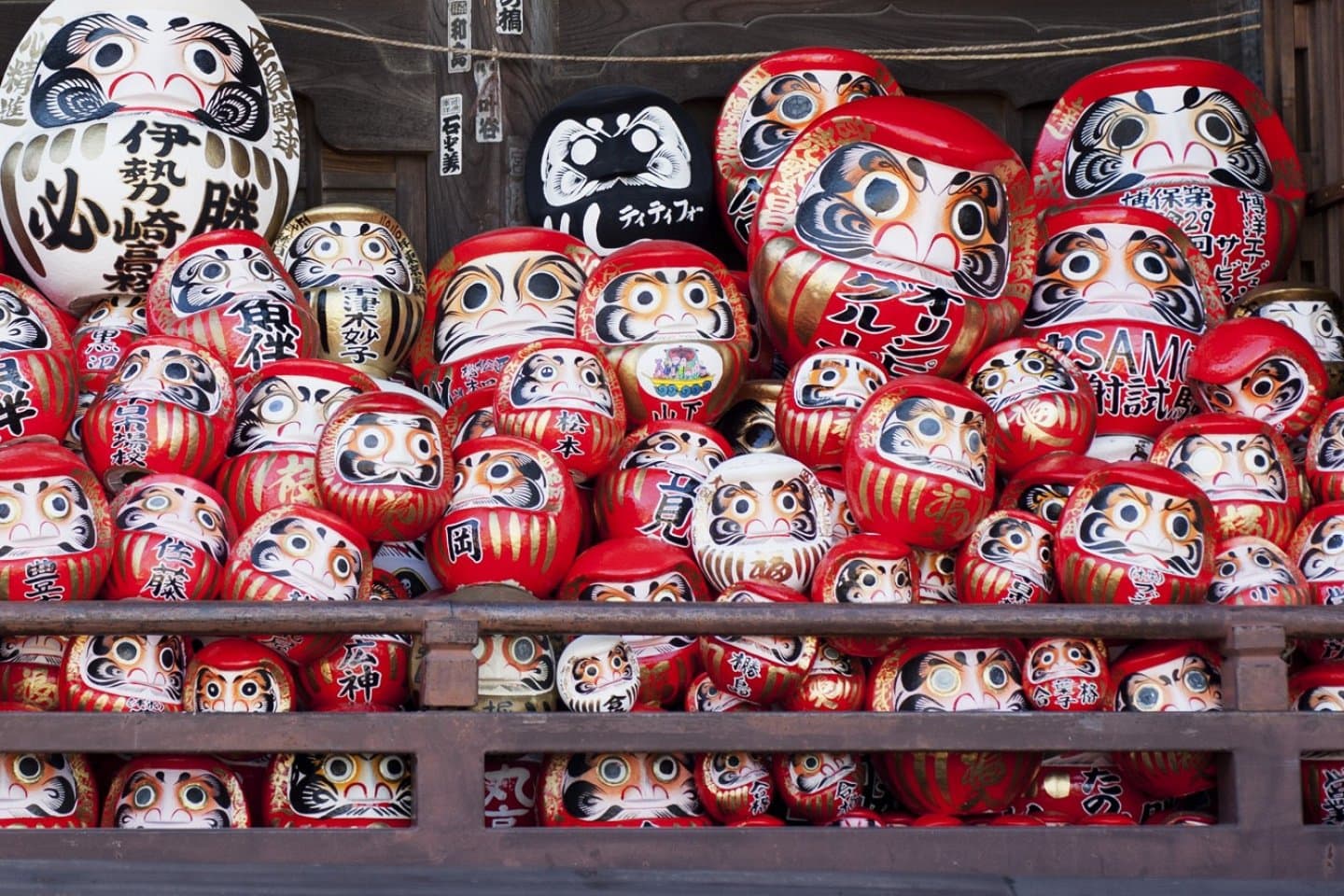Puncak Produksi Boneka Tradisional Daruma Koshu di Kota Kofu