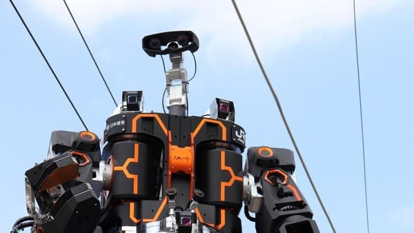 JR West Mulai Gunakan Robot untuk Pemeliharaan Rel Kereta